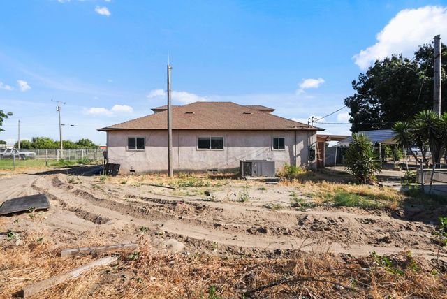 2007 W Glenwood Ave, Turlock, CA 95380