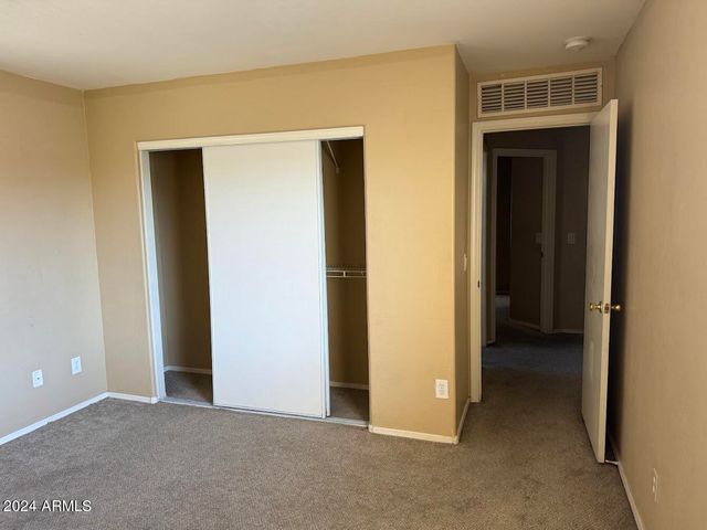 5322 W Odeum Lane, Phoenix, AZ 85043