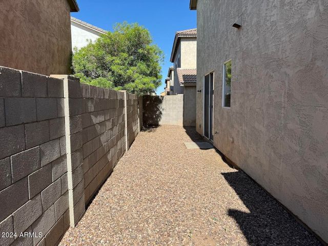 5322 W Odeum Lane, Phoenix, AZ 85043