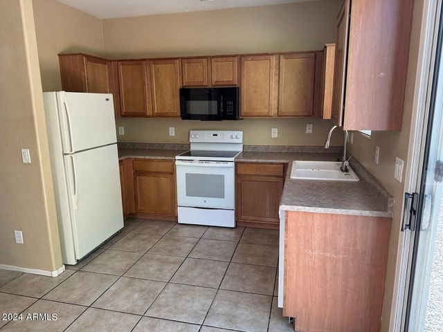 5322 W Odeum Lane, Phoenix, AZ 85043