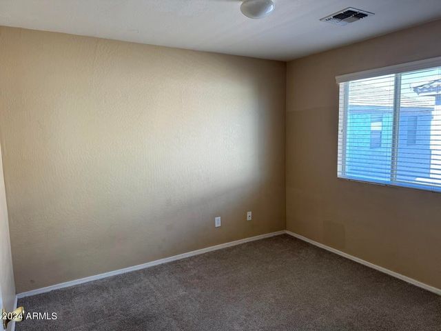 5322 W Odeum Lane, Phoenix, AZ 85043