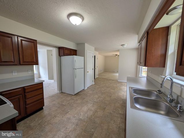 109 CHERRY TREE LN, Elkton, MD 21921