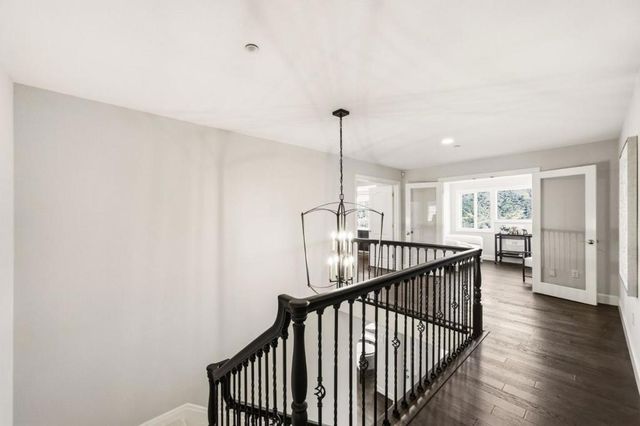 18400 Lakeview Court, Los Gatos, CA 95033