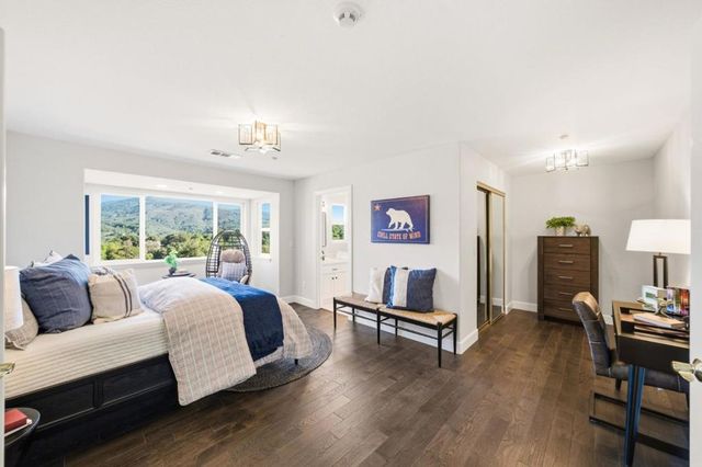 18400 Lakeview Court, Los Gatos, CA 95033