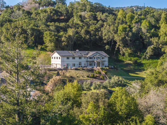 18400 Lakeview Court, Los Gatos, CA 95033