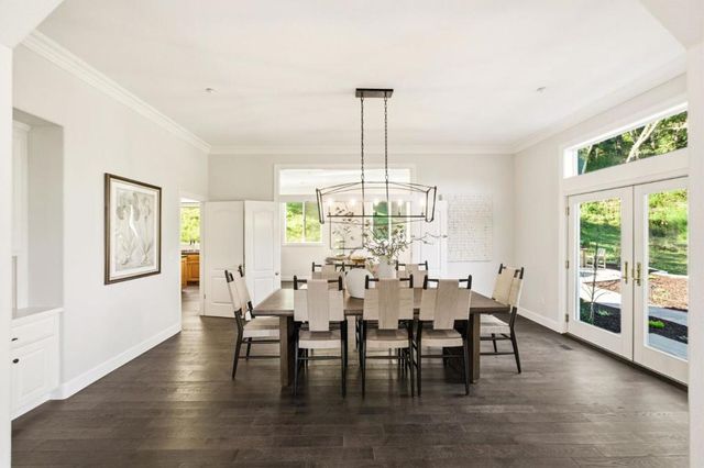 18400 Lakeview Court, Los Gatos, CA 95033