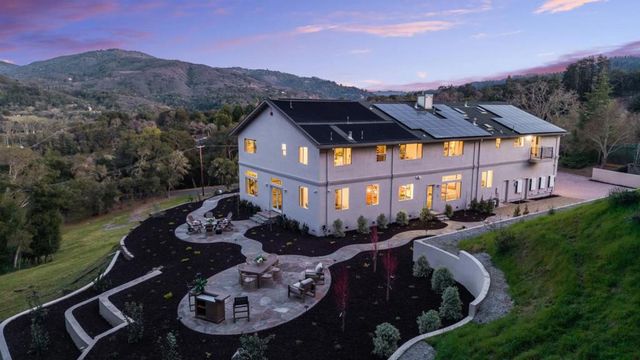 18400 Lakeview Court, Los Gatos, CA 95033