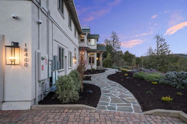 18400 Lakeview Court, Los Gatos, CA 95033