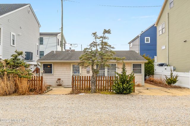 105 Dolphin Drive, Ortley Beach, NJ 08751