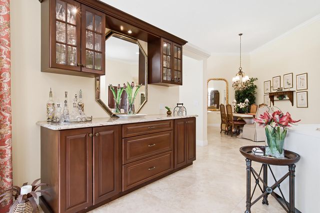 221 Green Point Circle, Palm Beach Gardens, FL 33418