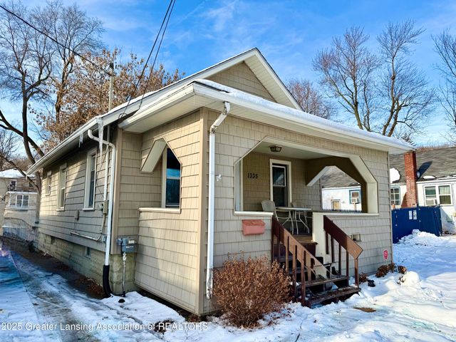 1335 N Martin Luther King Junior Boulevard, Lansing, MI 48915