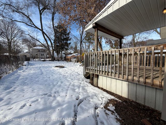 1335 N Martin Luther King Junior Boulevard, Lansing, MI 48915