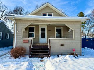 1335 N Martin Luther King Junior Boulevard, Lansing, MI 48915