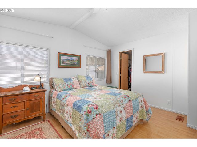 1200 E CENTRAL Ave 139, Sutherlin, OR 97479