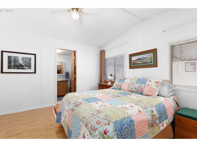 1200 E CENTRAL Ave 139, Sutherlin, OR 97479