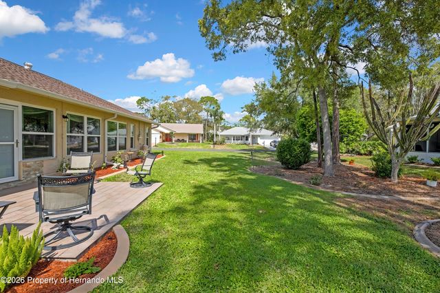 6433 Lost Tree Lane, Spring Hill, FL 34606