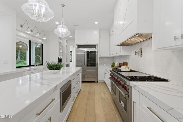 550 Unique Lane, Simi Valley, CA 93065