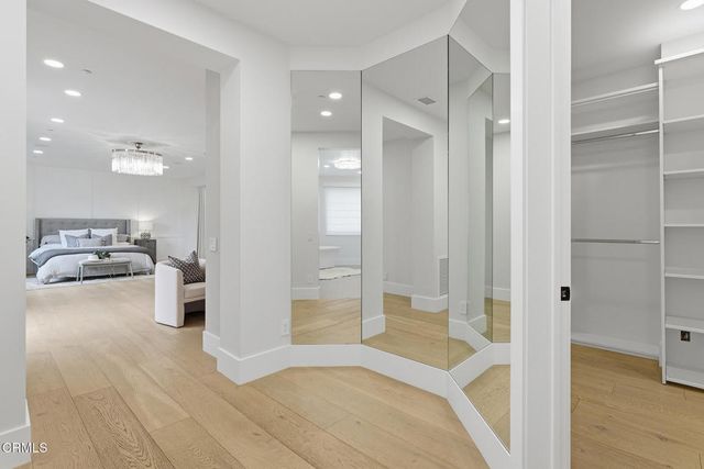 550 Unique Lane, Simi Valley, CA 93065