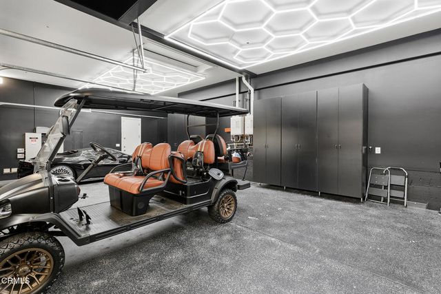 550 Unique Lane, Simi Valley, CA 93065