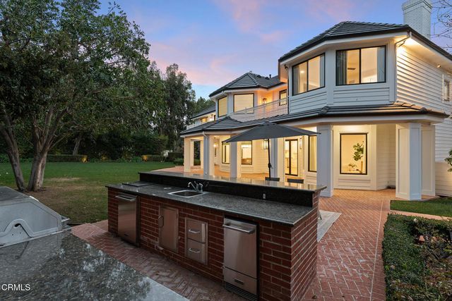 550 Unique Lane, Simi Valley, CA 93065