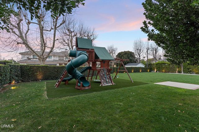 550 Unique Lane, Simi Valley, CA 93065