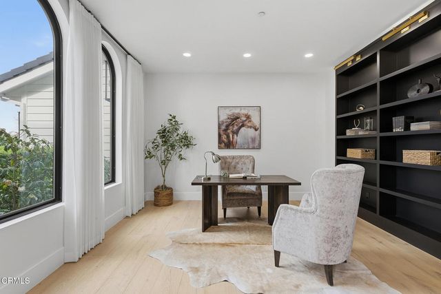 550 Unique Lane, Simi Valley, CA 93065