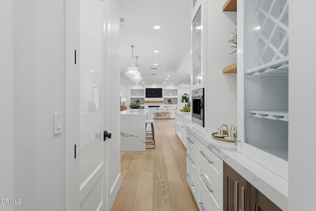 550 Unique Lane, Simi Valley, CA 93065