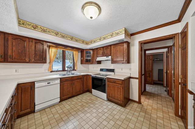 51293 Golfview Court, Granger, IN 46530