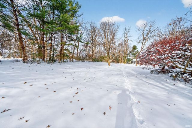 51293 Golfview Court, Granger, IN 46530