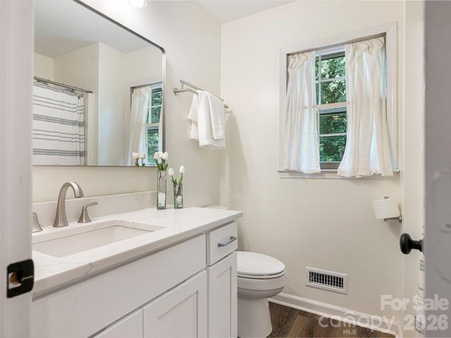 11510 Painted Tree Road, Charlotte, NC 28226