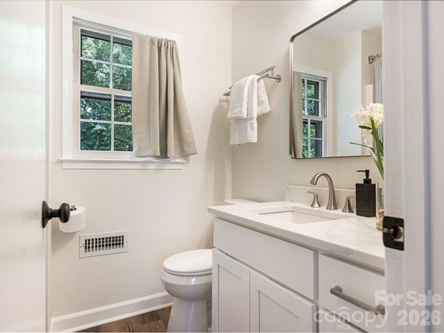 11510 Painted Tree Road, Charlotte, NC 28226