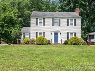 11510 Painted Tree Road, Charlotte, NC 28226