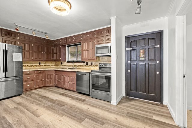 10431 Lakeview Trail, Quinlan, TX 75474