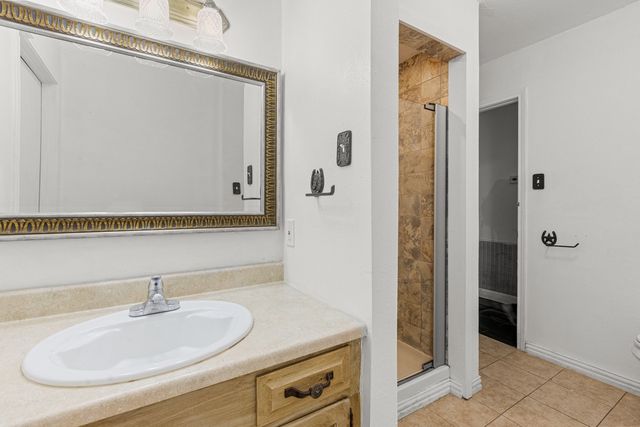 10431 Lakeview Trail, Quinlan, TX 75474