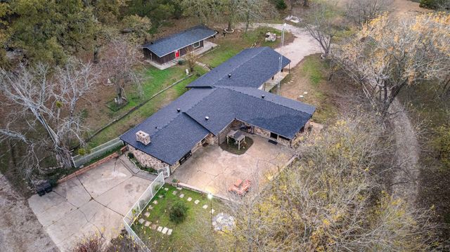 10431 Lakeview Trail, Quinlan, TX 75474