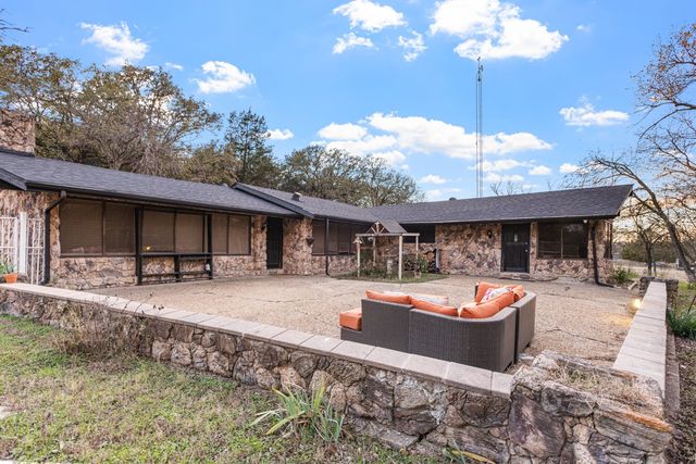10431 Lakeview Trail, Quinlan, TX 75474