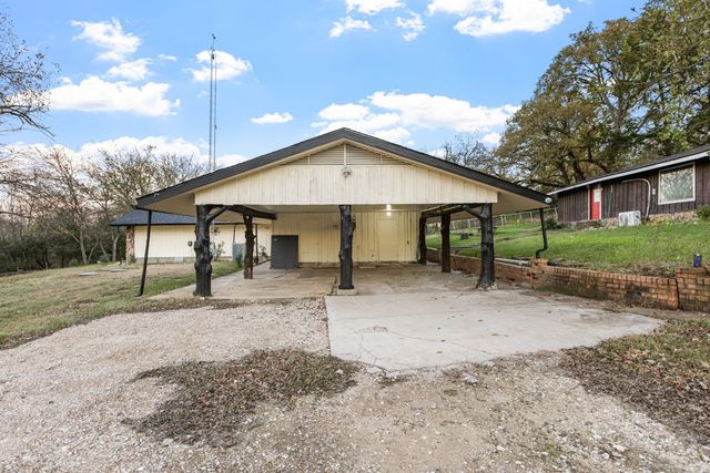 10431 Lakeview Trail, Quinlan, TX 75474