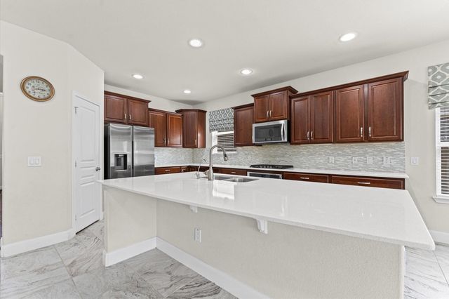 15723 Huddleston Drive, Cypress, TX 77429