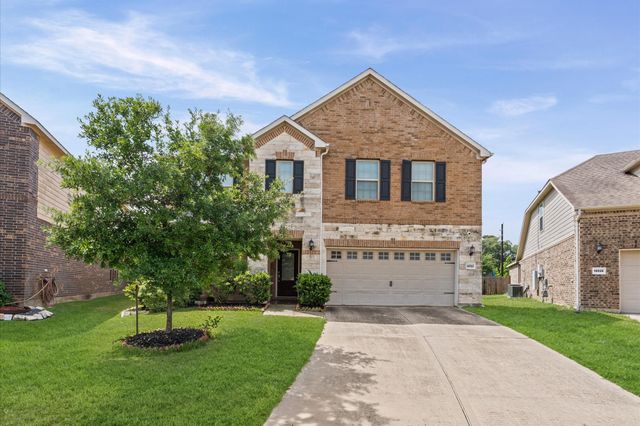 15723 Huddleston Drive, Cypress, TX 77429