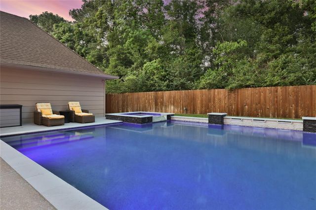 1918 Windy Green Drive, Houston, TX 77345