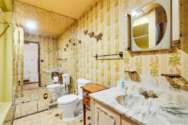 2704 Harres Lane, Columbia, IL 62236