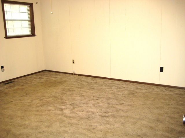 901 Hastey Avenue, Mena, AR 71953