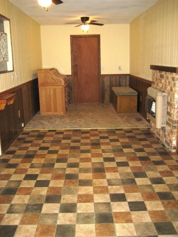 901 Hastey Avenue, Mena, AR 71953