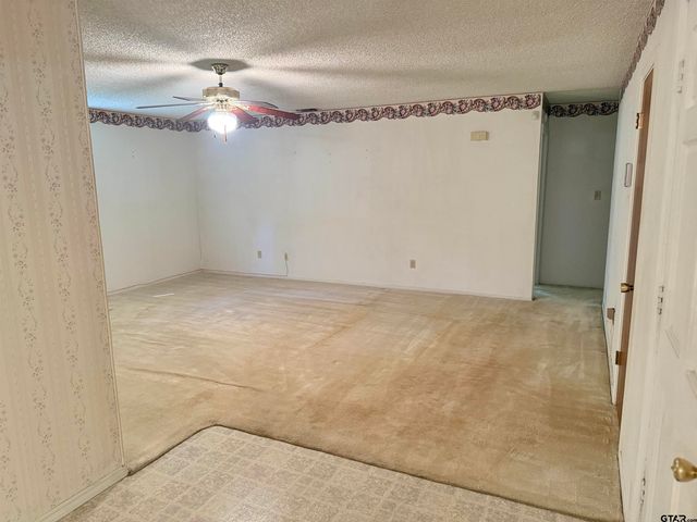 226 Caroline St, Rusk, TX 75785