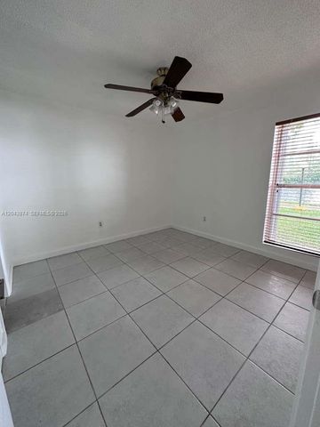 4805 NW 7th St 109-15, Miami, FL 33126