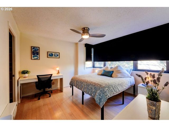 2020 Sw MAIN St 402, Portland, OR 97205