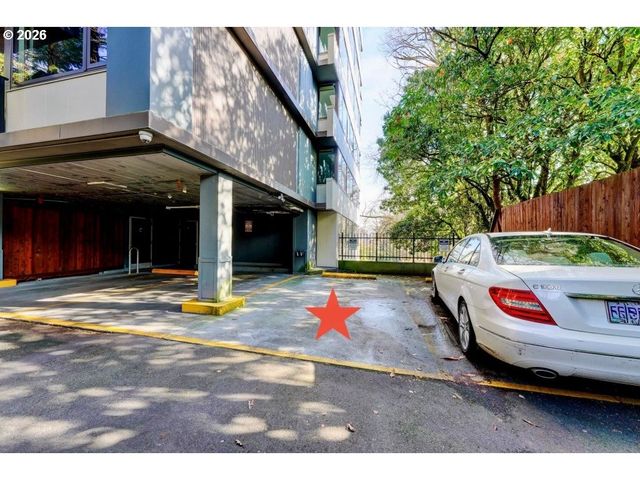 2020 Sw MAIN St 402, Portland, OR 97205