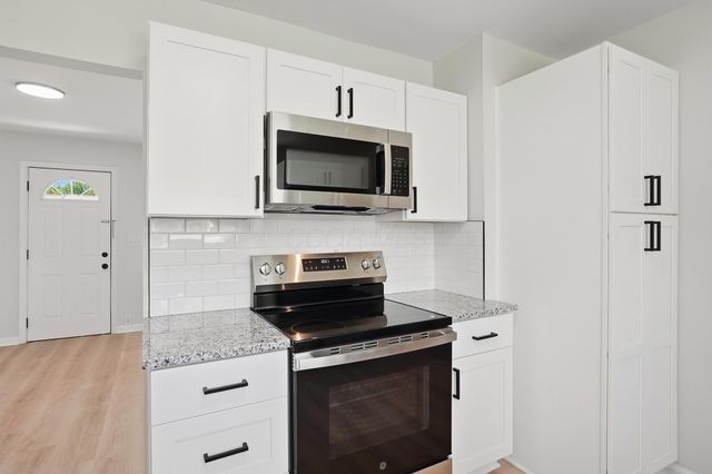 691 Basswood Road, Columbus, OH 43207