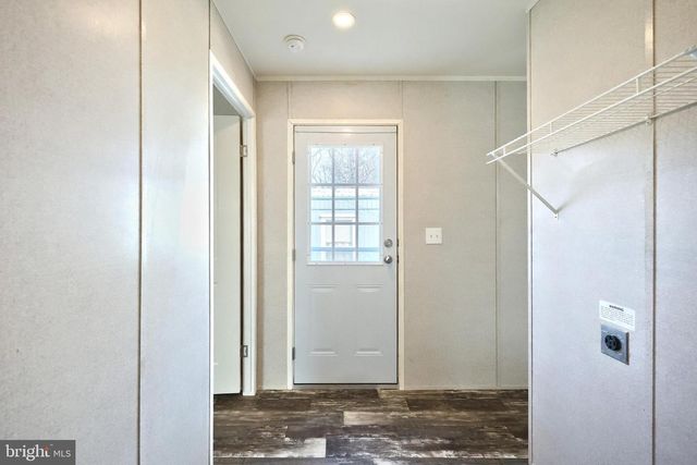 69 MOBILE DR, Thomasville, PA 17364