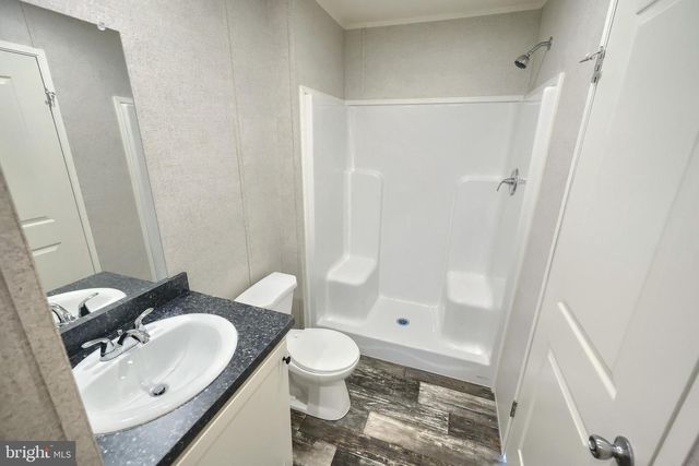 69 MOBILE DR, Thomasville, PA 17364